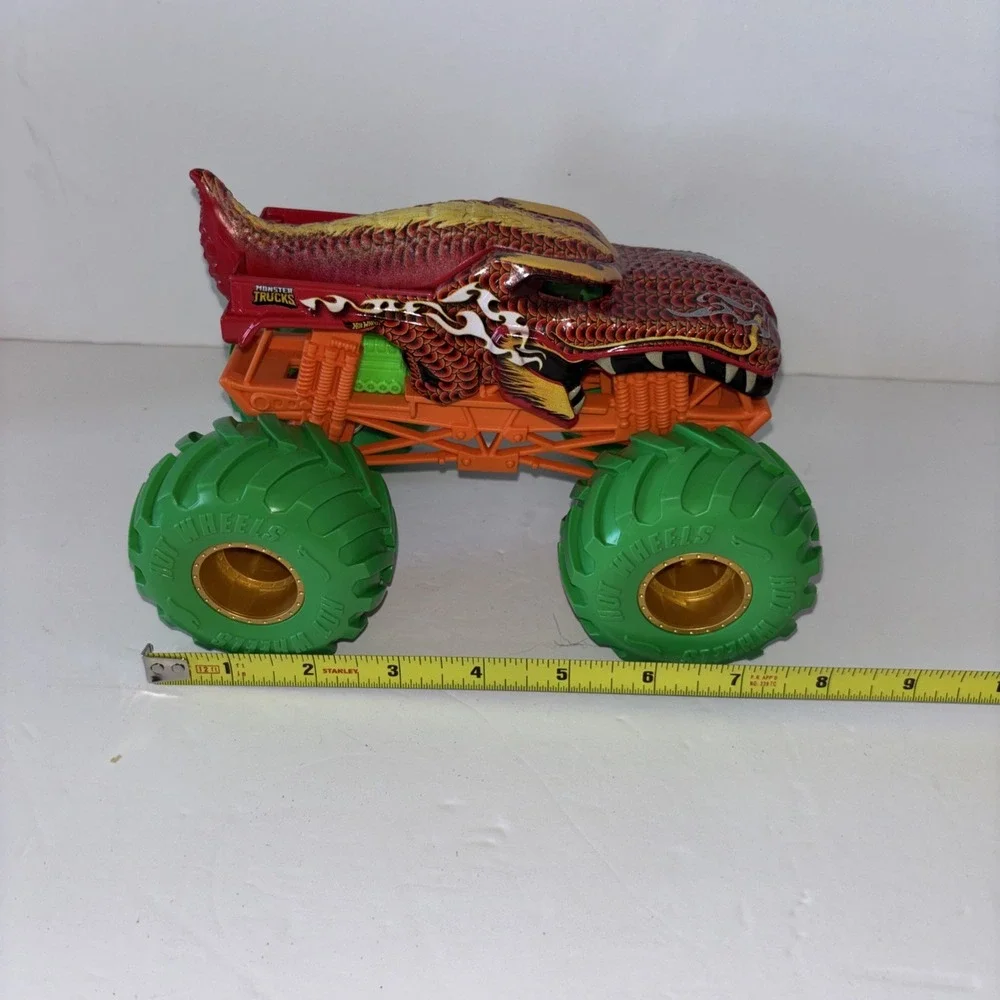 MEGA-WREX Dragon MONSTER TRUCK RARE Red With Green Tires 2020 Hot Wheels